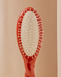 N.04 La Petite Brosse Démêlante & Massante La Miracle Terre Battue